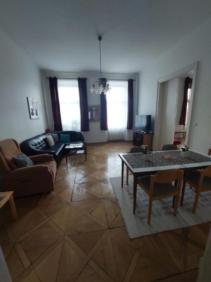 Gerald'S Apartment 12 Viena Exterior foto